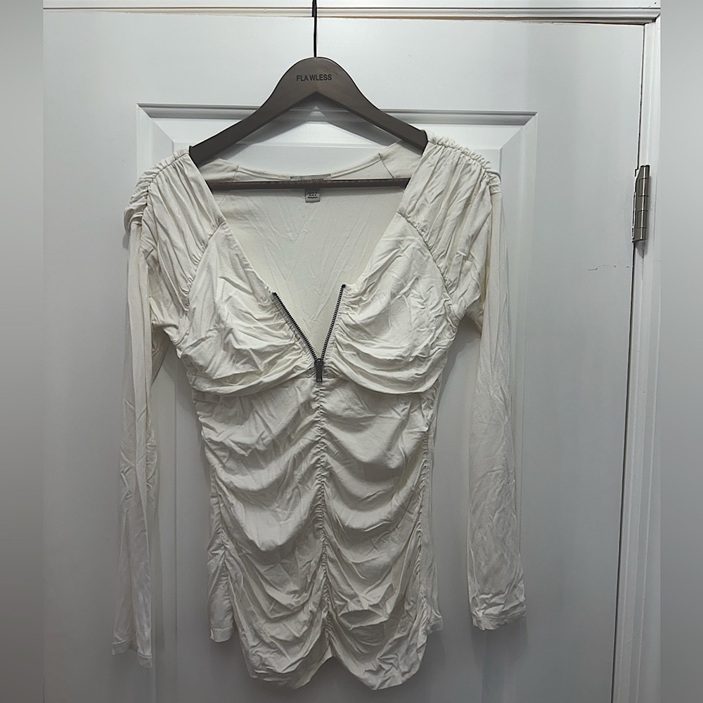 BOSTON PROPER White Top With Ruching Detail & Sexy Zipper